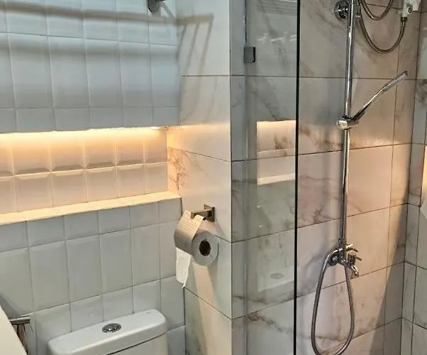 In Coast Residences, Pasay